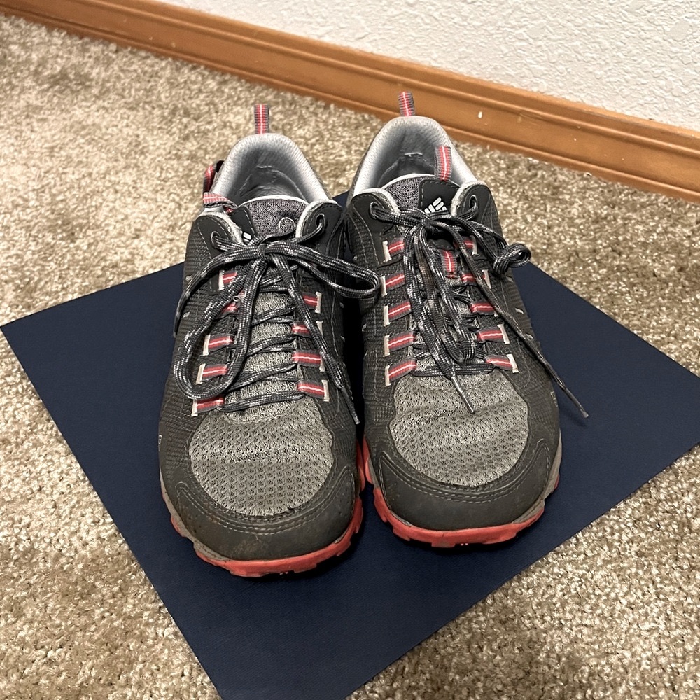 Columbia women’s waterproof trail hiking shoe